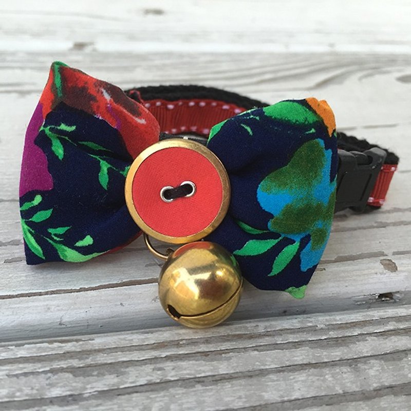 Cat collar bell brilliant color of red, green tie - Other - Cotton & Hemp 