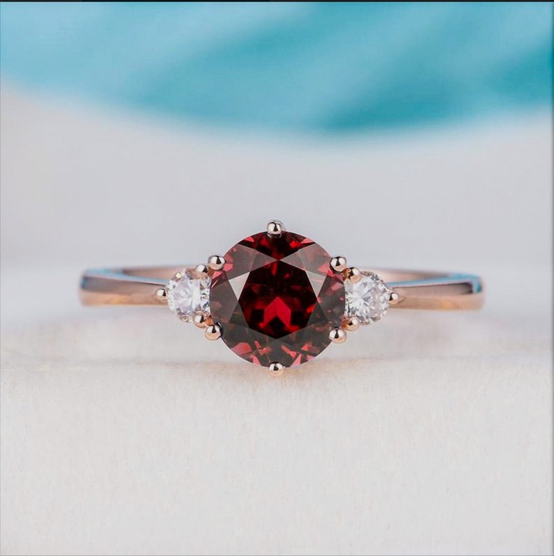 Red Garnet Ring | Silver Garnet Ring | Red Gemstone Ring | Promise Ring - แหวนทั่วไป - เงินแท้ สีแดง