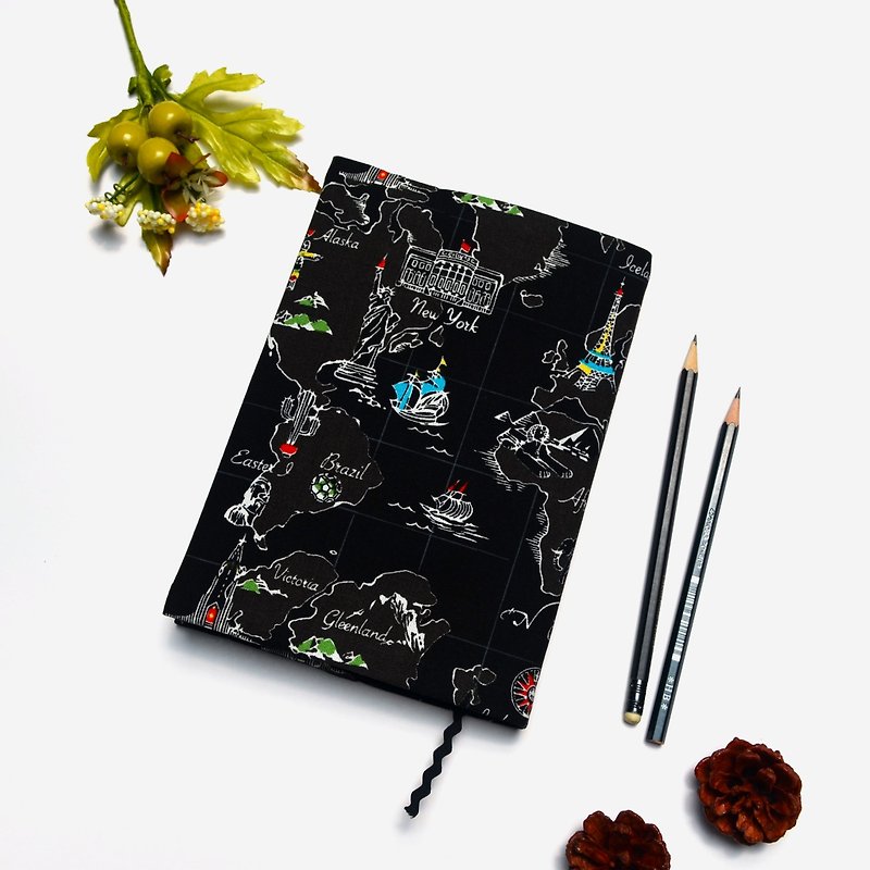 Traveling around the world book cover with bookmark handmadePrint Cotton Fabric - ปกหนังสือ - ผ้าฝ้าย/ผ้าลินิน สีดำ