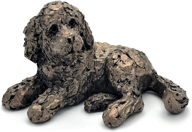 Pickwick Cockapoo Lying - Adrian Tinsley (Frith Cold Cast Bronze Sculpture) - ของวางตกแต่ง - เรซิน สีทอง