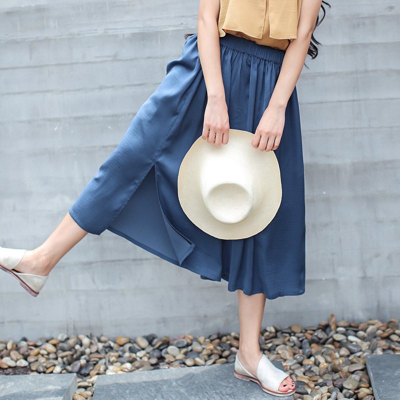 Annie Chen Liu Xi original design 2016 summer new literary casual retro big skirt slit pants cuffs - Women's Pants - Cotton & Hemp Blue