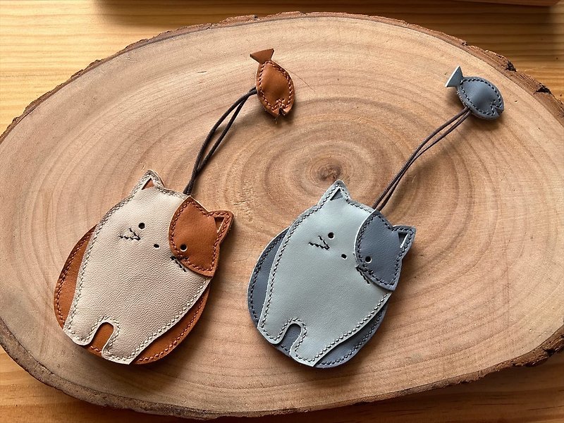 Chubby Cat Key Case - Keychains - Genuine Leather 