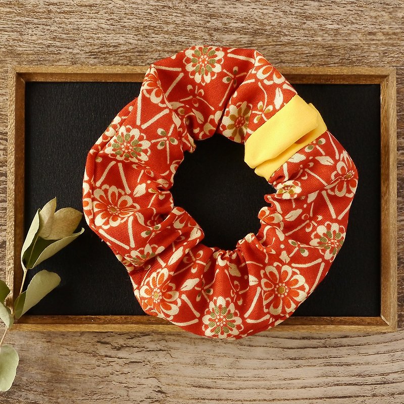 Happy hair ornament kimono - เครื่องประดับผม - ผ้าฝ้าย/ผ้าลินิน สีแดง