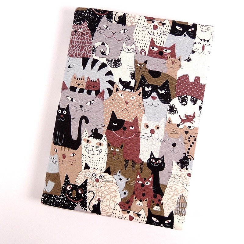 Cloth Book Cover cloth clothing - Cat Paradise - สมุดบันทึก/สมุดปฏิทิน - ผ้าฝ้าย/ผ้าลินิน สีนำ้ตาล