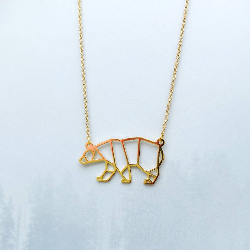 Polar Bear Necklace gift for animal lover, Gold Plated Jewelry, Origami Design - 項鍊 - 銅/黃銅 金色
