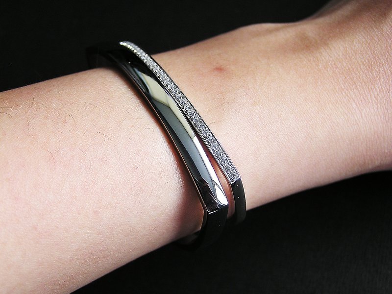925 Silver plated 18K black gold stone bracelet - สร้อยข้อมือ - โลหะ สีดำ