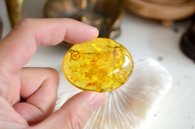 稀有復古金黃琥珀胸針 高貴優雅 日本二手中古珠寶首飾古著 - 胸針 - 其他材質 多色