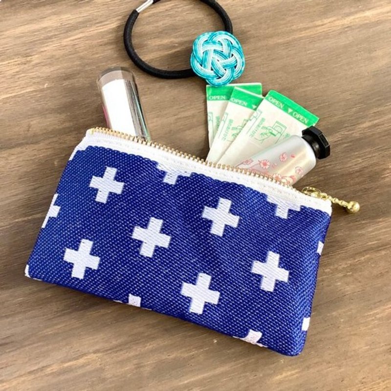 【クロス柄】畳縁　ぺたんこ　ミニポーチ　小銭入れ　カードケース　青　北欧　プラス柄 - 化妝包/收納袋 - 其他材質 藍色