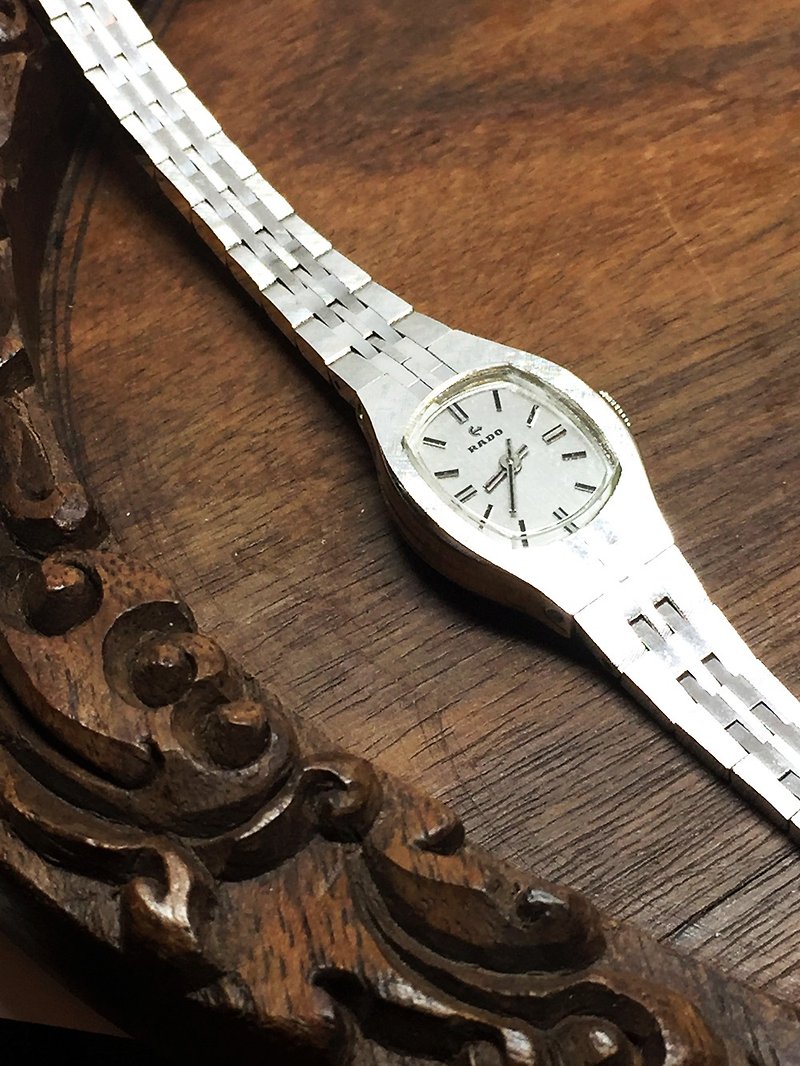 1970 年代 古董機械錶 RADO 方橢型  - 女錶 - 其他金屬 銀色