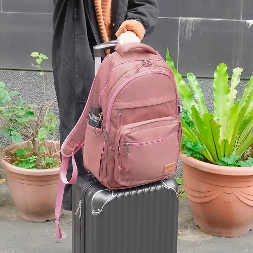 OMC 輕旅行大容量收納款筆電後背包(玫瑰金)