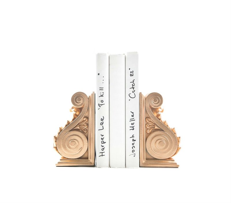 Classical Acanthus Corbel Bookends. Plaster Bookends. Lucite Gold Plaster. - ของวางตกแต่ง - ดินเหนียว สีทอง