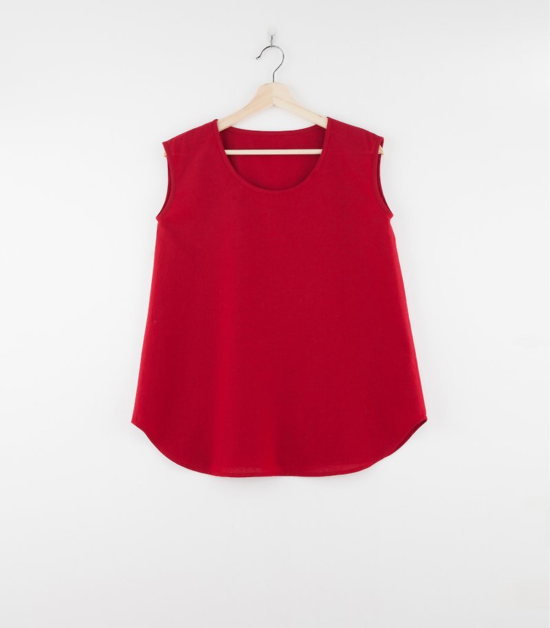 i'm simple and natural materials cotton Linen hand-made vest - Women's Tops - Cotton & Hemp Red