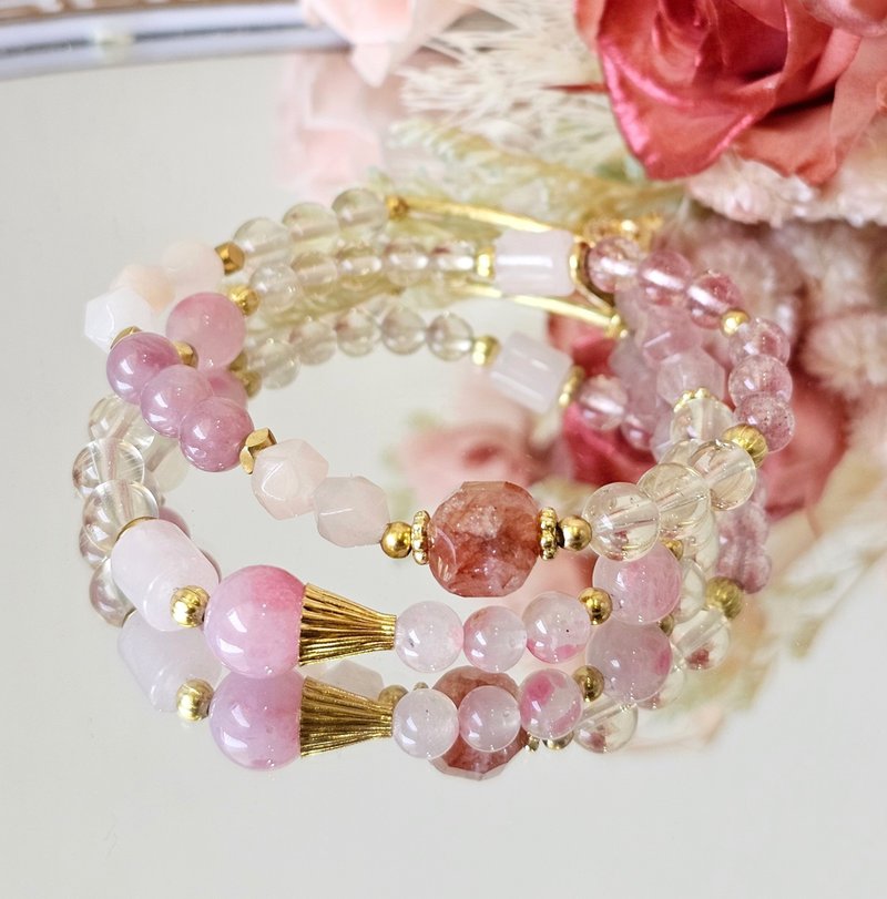 Pink Lady - Double Wrap Brass Edition - Brookite / Strawberry Quartz / Rose Quartz / Sakura Rain Crystal Bracelet - สร้อยข้อมือ - คริสตัล หลากหลายสี