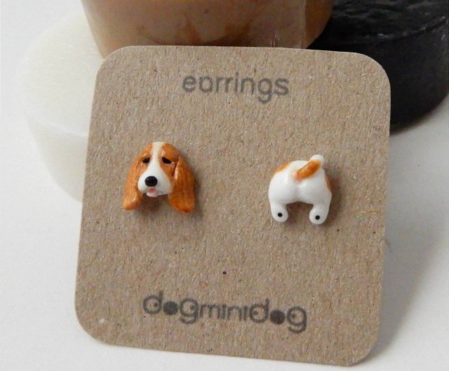 Basset Hound earrings with papercraft box for dog lovers. Shop