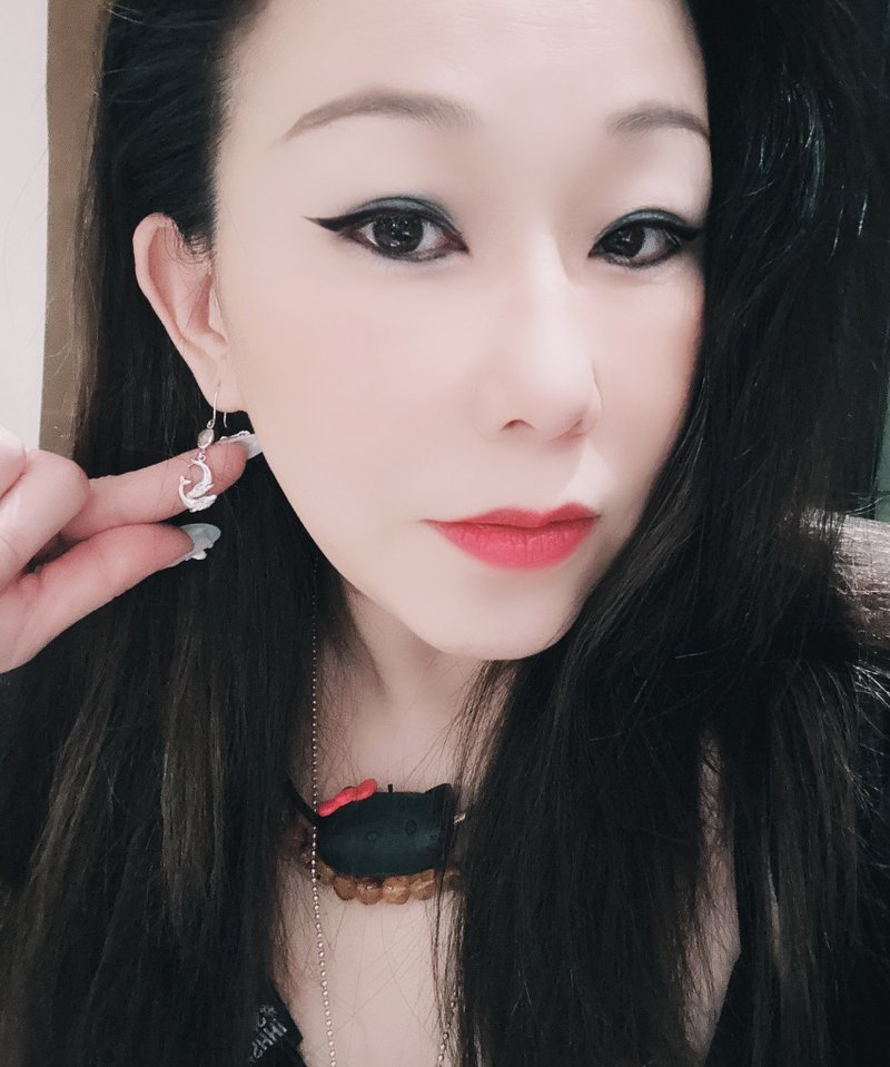 亞特蘭提斯鯨魚雙生愛月光耳環 - 耳環/耳夾/耳骨夾 - 純銀 透明