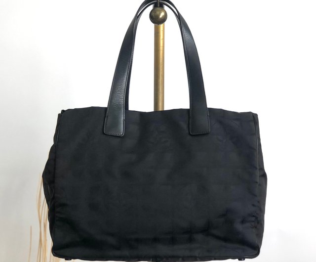 日本直送名牌中古包】CHANEL シャネルニュートラベルライン