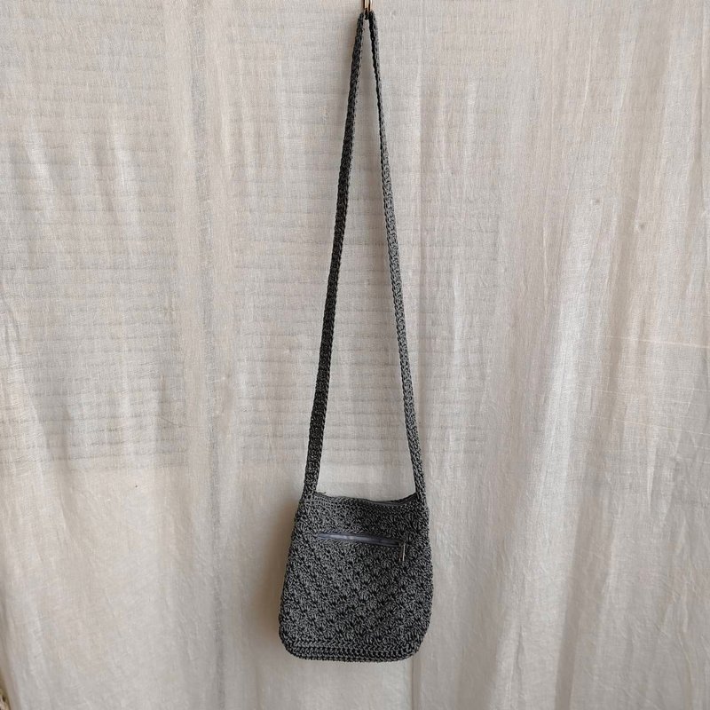 knitted crossbody bag - กระเป๋าแมสเซนเจอร์ - วัสดุอื่นๆ 