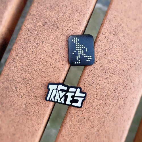 Ruyi Design 夜光島語徽章套組-來趣旅行Travel (小綠人+旅行徽章)