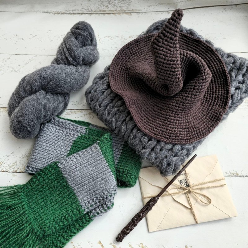 Newborn Wizard Hat/Wand/Scarf,Blanket . Baby photo props. Halloween Outfit - 嬰兒手鍊/飾品 - 羊毛 多色
