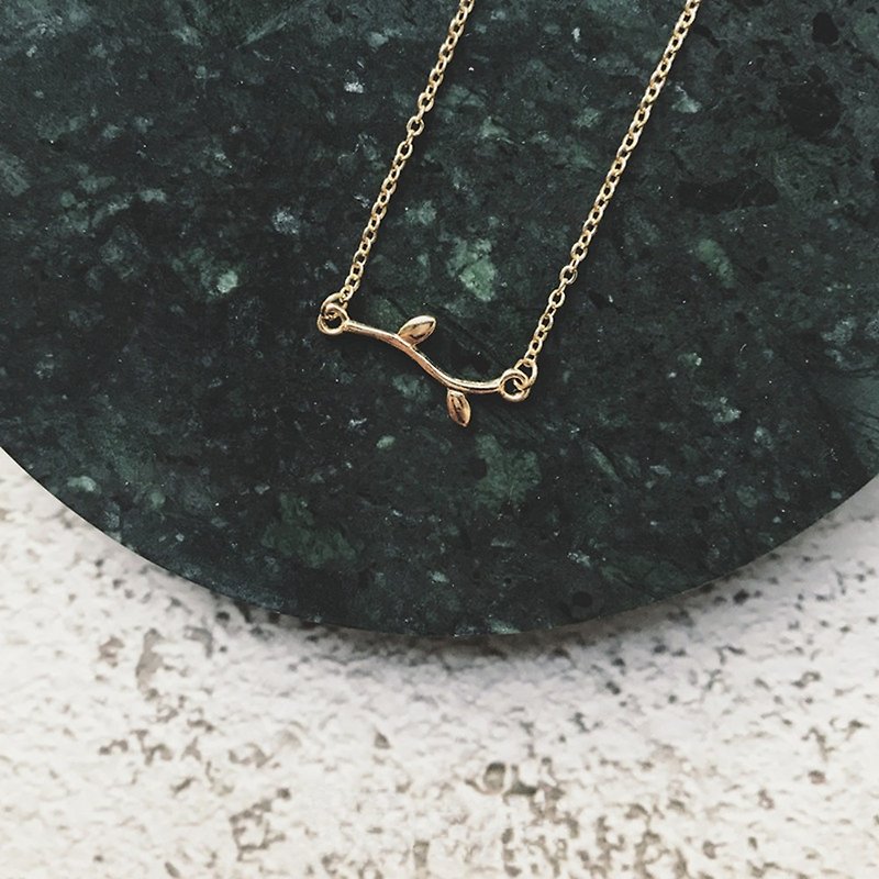 Light luxury European and American niche Silver gold-plated branches 18k gold-plated clavicle chain female wishing simple temperament pendant necklace - สร้อยคอ - โลหะ 