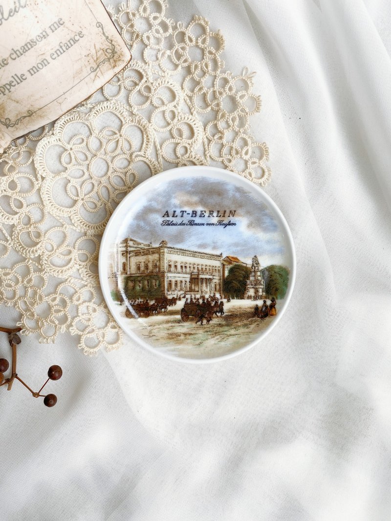 [Good Day Fetish] German 100-year-old Kaiser old Berlin theme decorative plate - ตกแต่งผนัง - เครื่องลายคราม หลากหลายสี