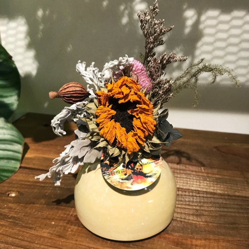 金黃微結晶小花器/陶瓷/手拉胚/亮面/禮品/辦公室小物 - 花瓶/花器 - 瓷 黃色