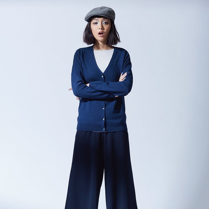 Wool Function V-Neck Knitted Jacket-Classic Blue - สเวตเตอร์ผู้หญิง - ขนแกะ 