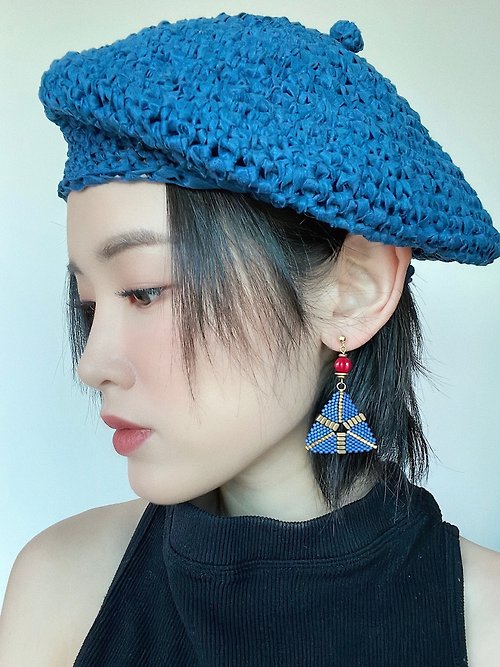 Souvenirs 蘇芬妮亞 |Souvenirs|原創手工進口米珠復古鏤空三角形串珠耳環 耳夾