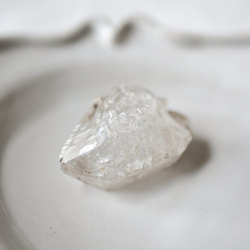 宅心 heim 白泥骸骨水晶 Skeletal Quartz no.7