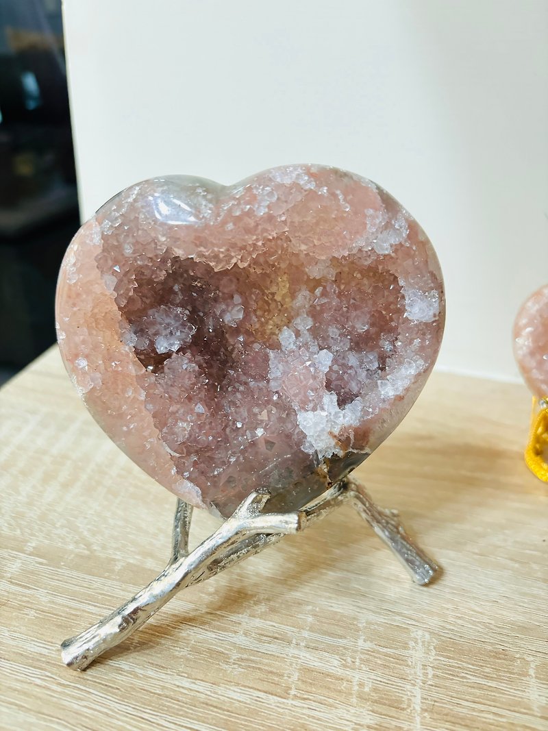 [Natural Raw Ore-Love Couple Pink Crystal] Good Popularity, Healing and Good Luck Crystal Ornaments - ของวางตกแต่ง - เครื่องเพชรพลอย สึชมพู