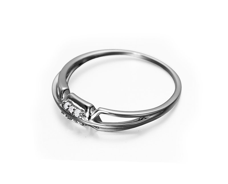 Simple Engagement Ring, Small Diamond Minimalist Wedding Band, Dainty Gold Ring - แหวนทั่วไป - เพชร สีดำ
