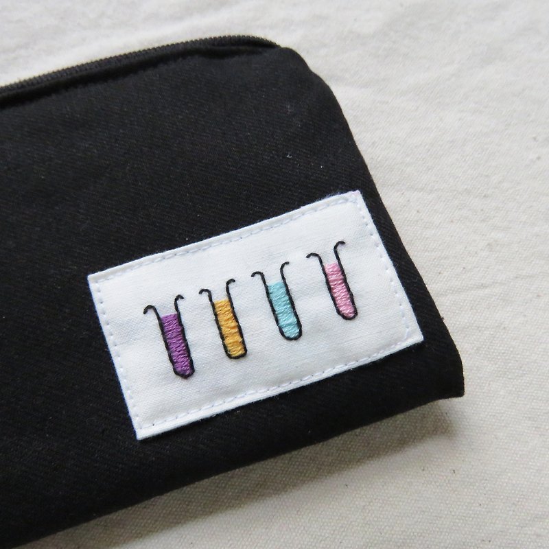 Laboratory test tube window bag / chemistry - Coin Purses - Other Materials Black