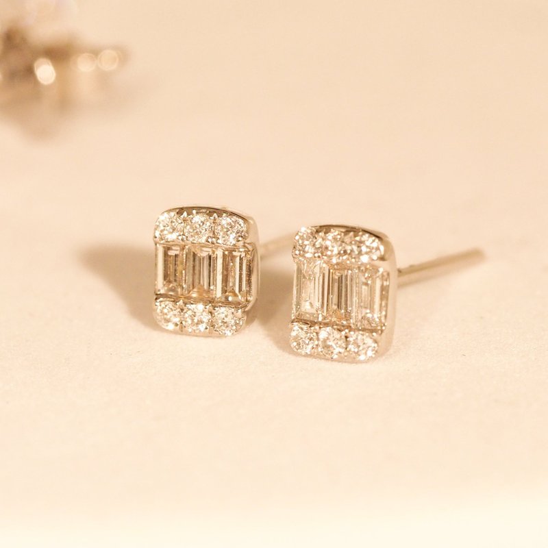 18K金迷你鑽石拼圖耳環 18K Gold Mini Diamond Puzzle Earrings - 耳環/耳夾/耳骨夾 - 貴金屬 