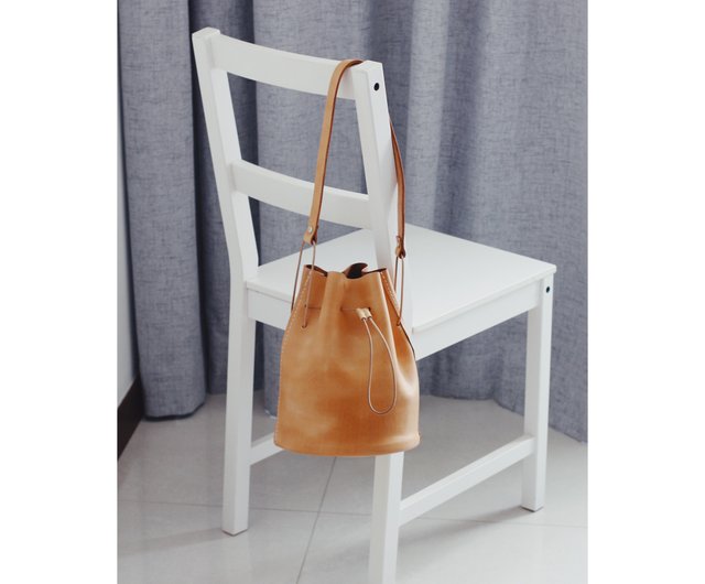 The BAGGU Drawstring Bucket Bag Is a Great Everyday Bag