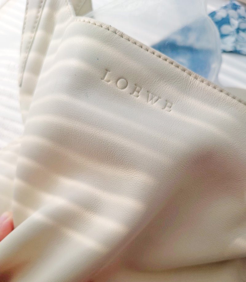 中古包 Loewe 納帕牛皮 托特包單肩包側背包側揹包上學上班通勤包 - 手提包/手提袋 - 真皮 卡其色
