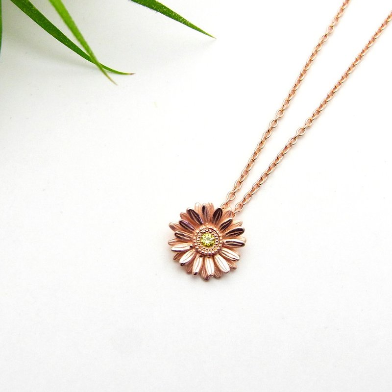 Pink gerbera necklace - สร้อยคอ - เงินแท้ สึชมพู