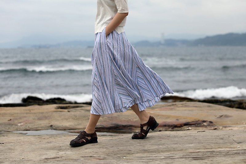 [ throwing cloth for the summer of clothing froth] blue and white striped texture cotton mosaic skirt - Skirts - Cotton & Hemp Blue