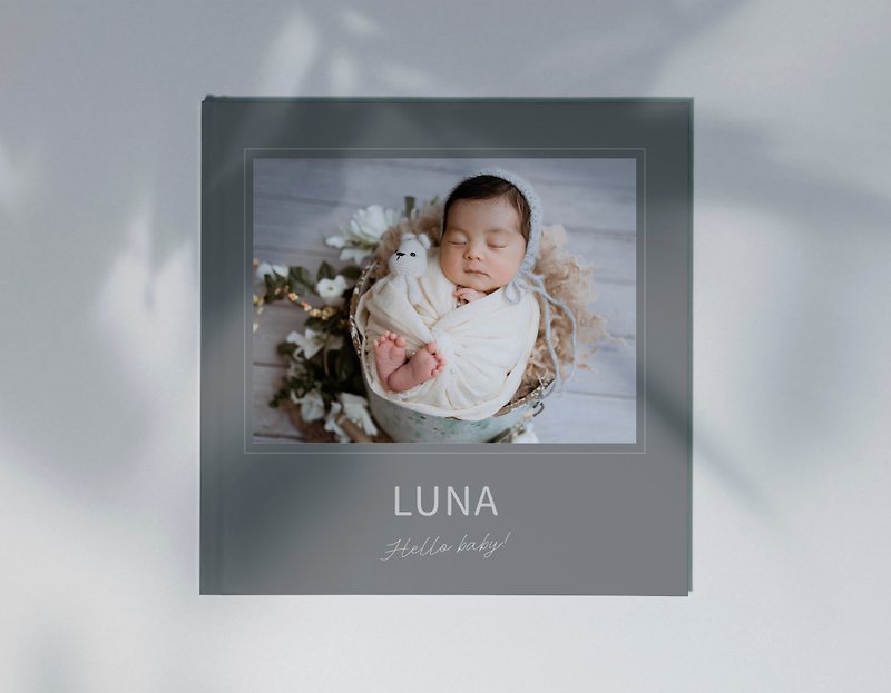 Quiet Grey-Pregnancy Baby Album | Pregnant Women's Newborn Photo/Ultrasound Photo | Tri-fold - Other - Paper Gray