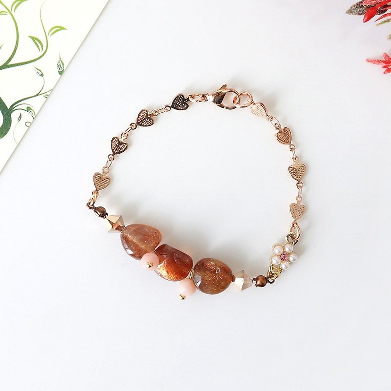 Shimmering Sunstone & Pink Opal Crystals, Rose Gold Heart Stainless Steel Chain - สร้อยข้อมือ - คริสตัล สีแดง