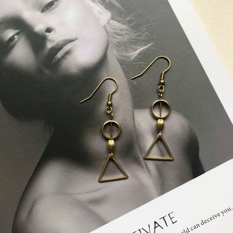 _<イエロー>イヤリングの小さな部品（クリップは変更可能） - ピアス・イヤリング - 銅・真鍮 ゴールド