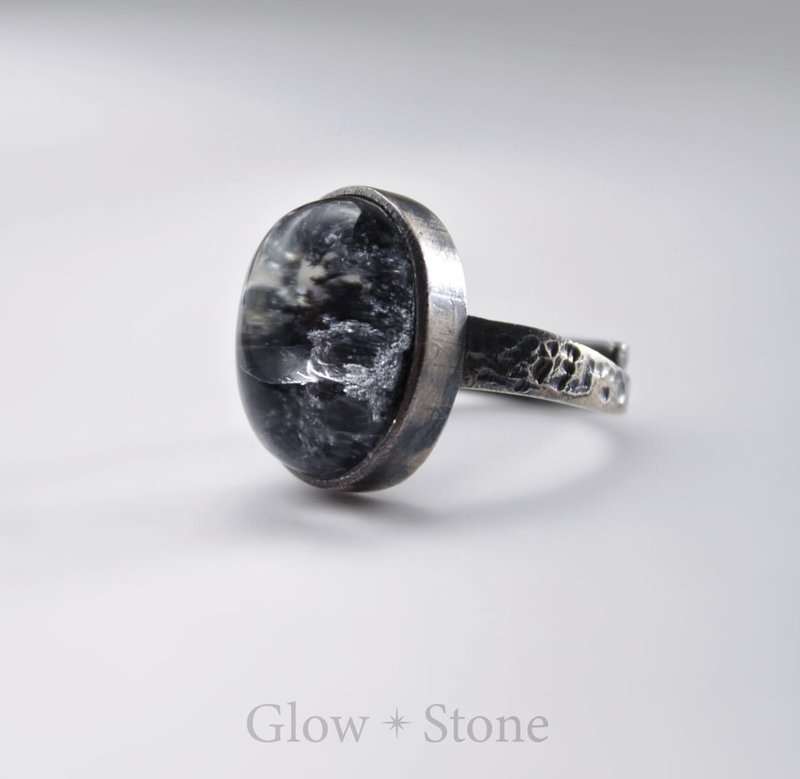 Blue and black ghost, Silver mica work design open ring - แหวนทั่วไป - คริสตัล สีดำ