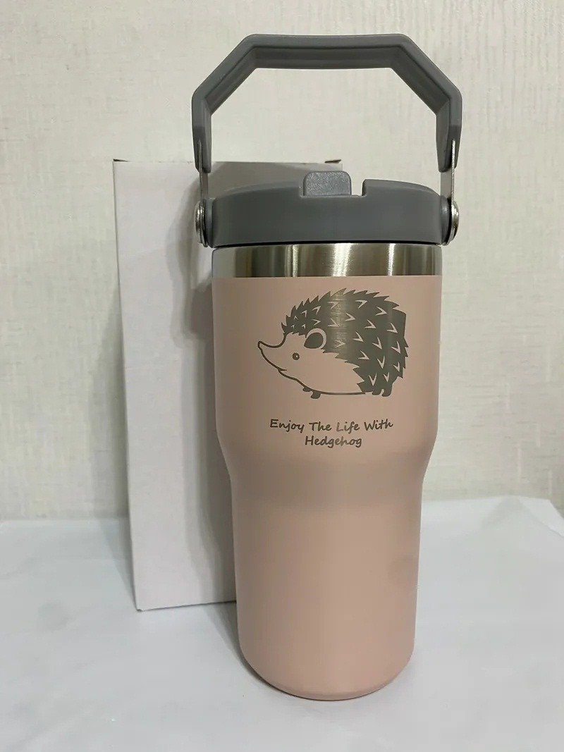 Spot 600CC handle thermos cup pink hedgehog C - Vacuum Flasks - Other Metals Black