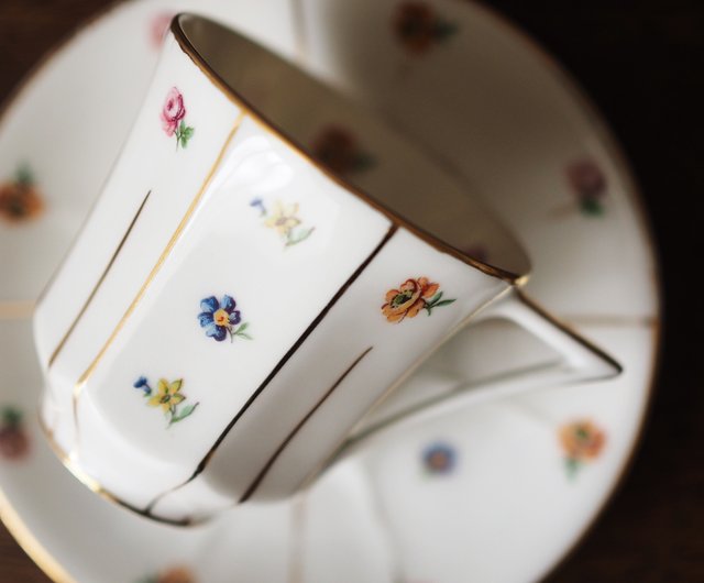 Limoges リモージュ ラヴィエとカップのセット　フランスヴィンテージ 48ea11f1889eed838e6c910de3283c