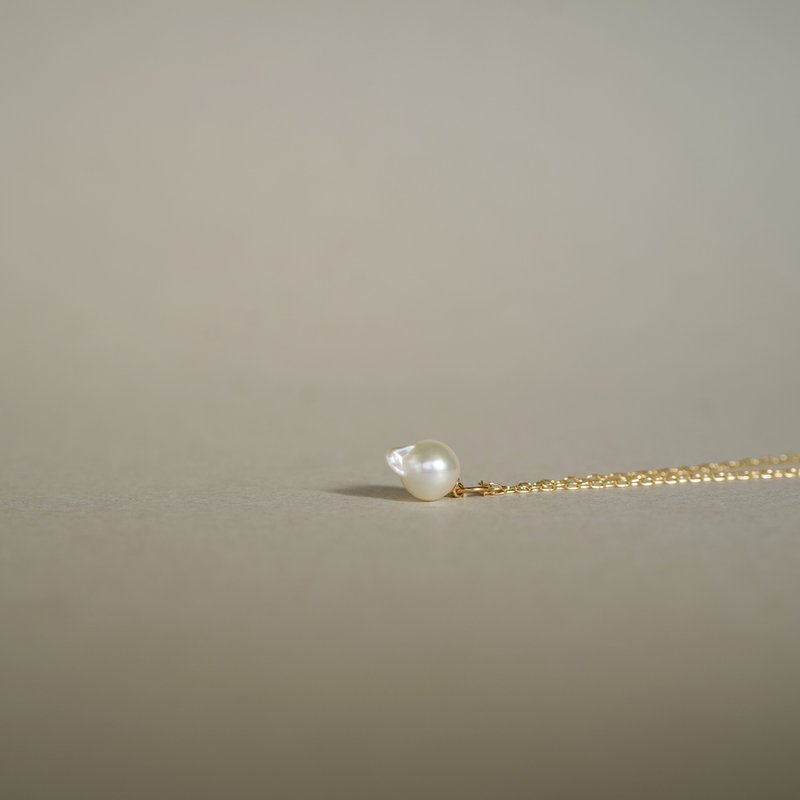 One-of-a-kind 14kgf Akoya pearl necklace - Long Necklaces - Pearl White