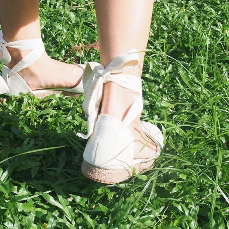 Lace Up Sandals (White) - 涼鞋 - 其他材質 白色