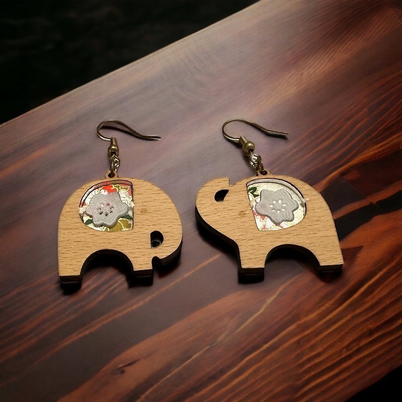可愛日式小象 - 耳環/耳夾 - 木頭 多色