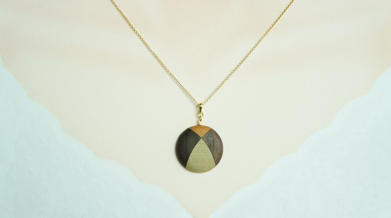 New Fossil Series Round Necklace - Necklaces - Wood Brown