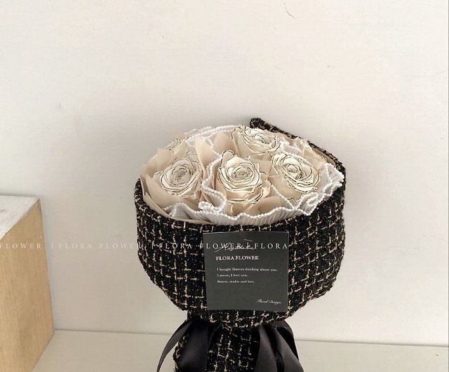 Flora Flower Russian Immortal Bouquet - Chanel Pearl (White Cloth