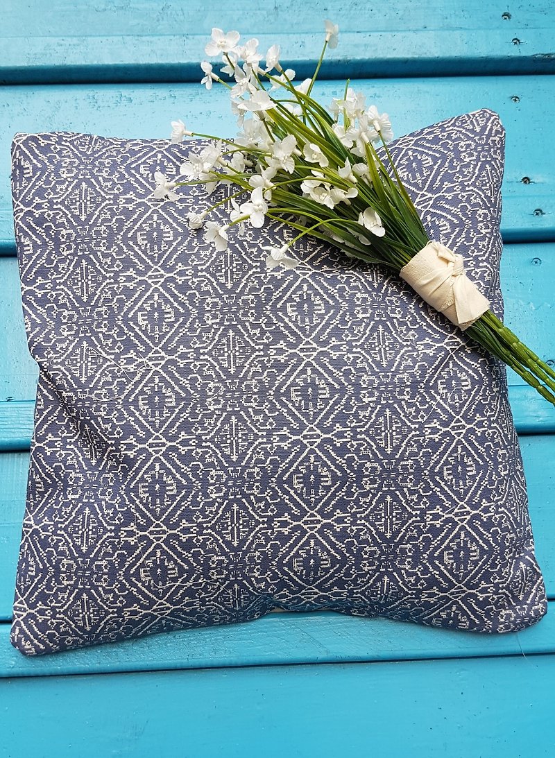 Nordic Style Ethnic Style Blue Geometric Pattern Throw Pillow Pillow Cushion Pillow Cover - หมอน - ผ้าฝ้าย/ผ้าลินิน สีน้ำเงิน