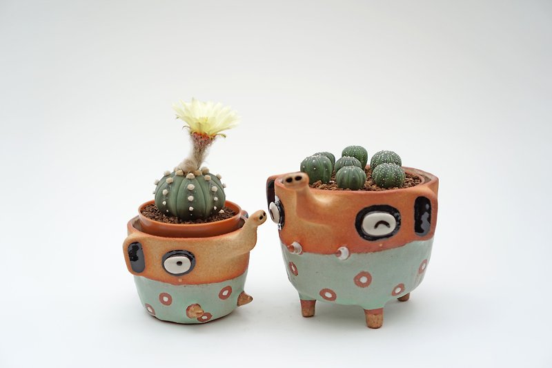 Elephant plant pots handmade ceramics - 植物/盆栽/盆景 - 陶 藍色
